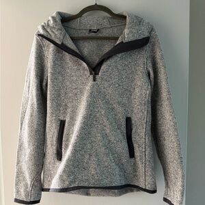 Women’s Lululemon Athletica- grey and white half zip - its fleecing